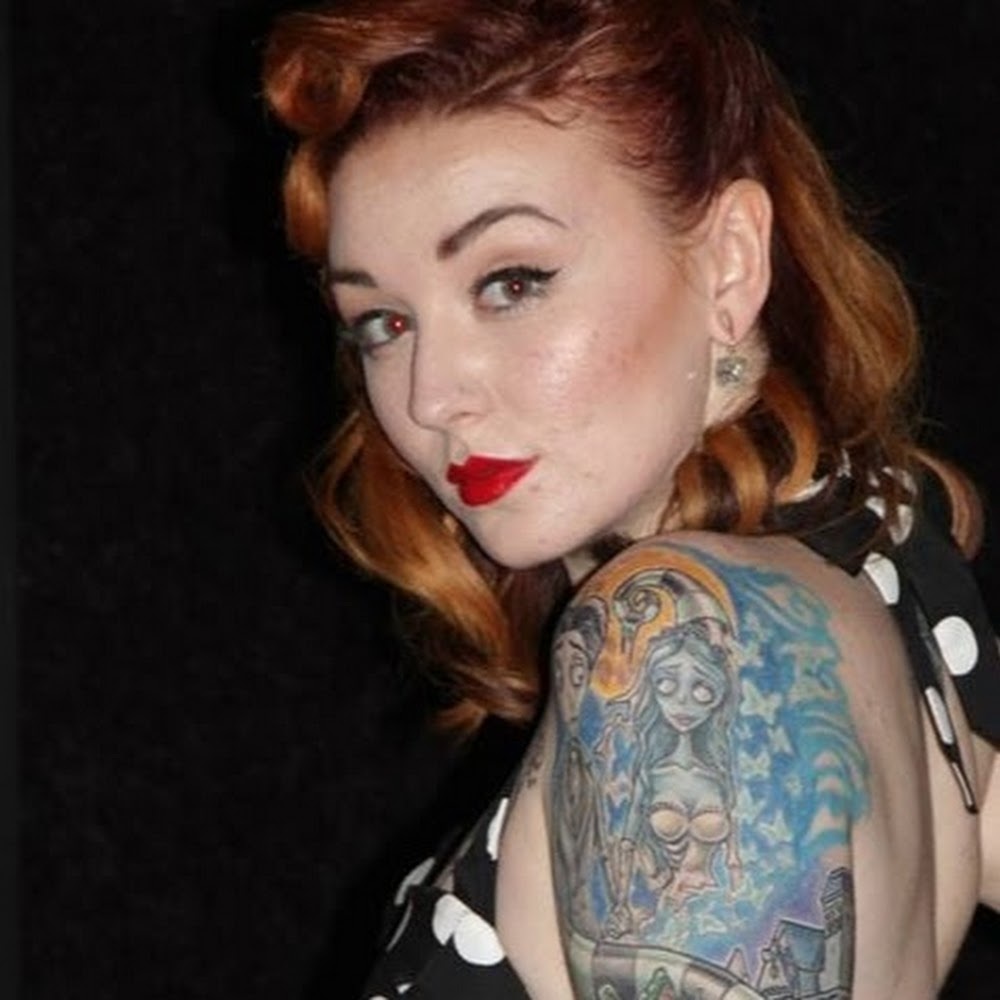 Meet your Posher, Lola